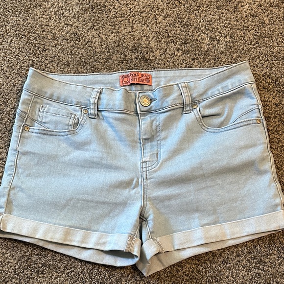 Wax Jean Women's Light Blue Denim Shorts - Picture 1 of 2